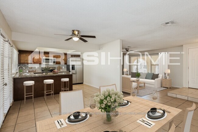 Foto del edificio - 8308 W Indianola Ave