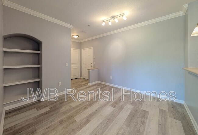 Foto del edificio - 8290 Gate Pkwy W