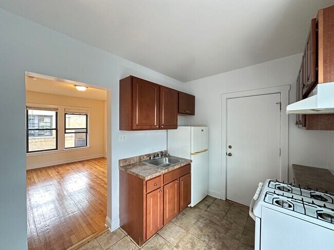 Foto del edificio - 2617 N Spaulding Ave