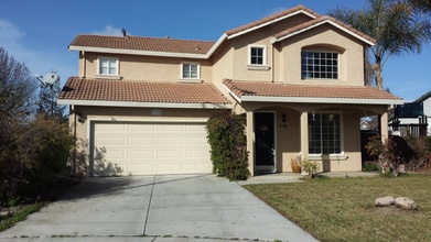 Building Photo - 710 Gia Ct