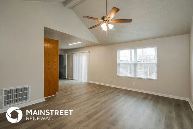 Building Photo - 10830 Dorton Dr