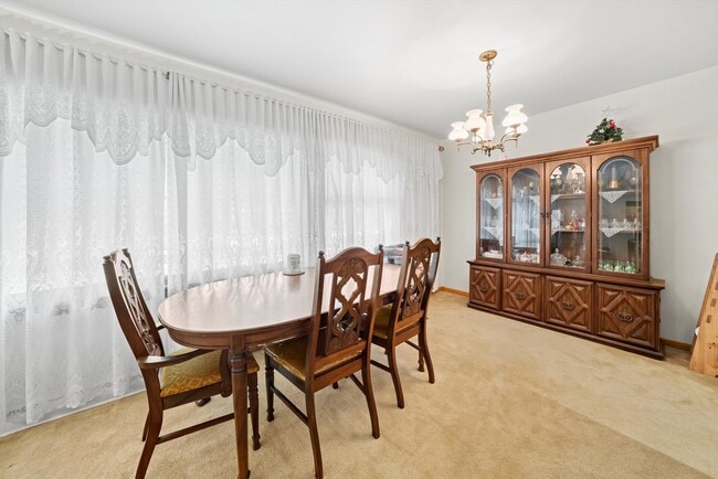 Foto del edificio - 8819 N Wisner St