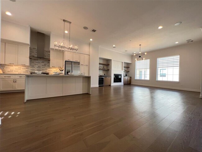 Foto del edificio - 10919 Brookeshire Chase Ln