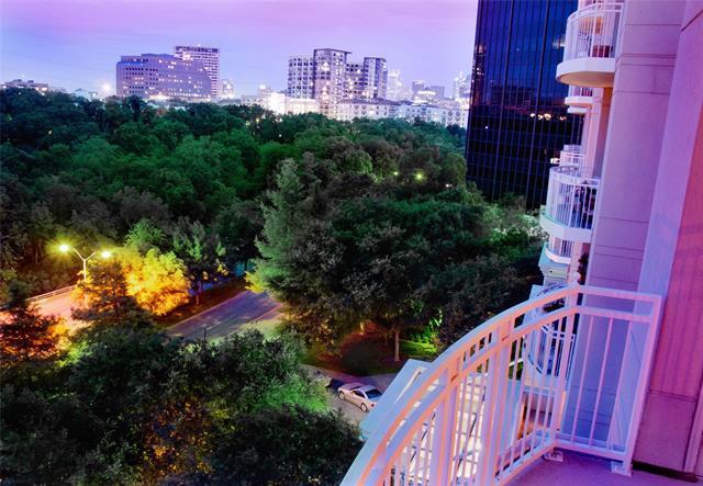 Foto del edificio - 3225 Turtle Creek Blvd