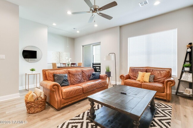 Foto del edificio - 114 Gadwall Dr