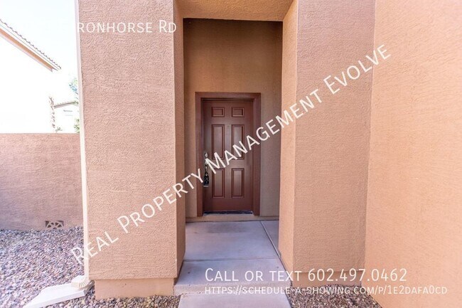Building Photo - COME TOUR TODAY!