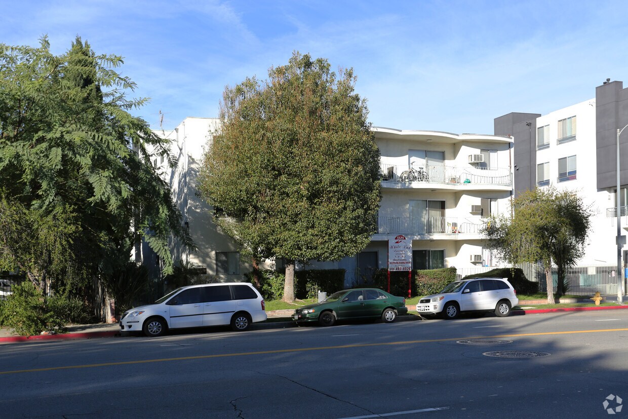 Foto del edificio - White Oak Apartments