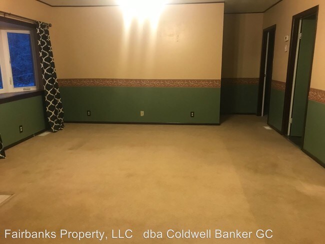 Foto del edificio - 3 br, 2 bath House - 3011 VFW Street
