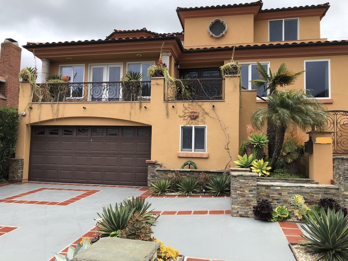 Foto principal - 327 Avenue G