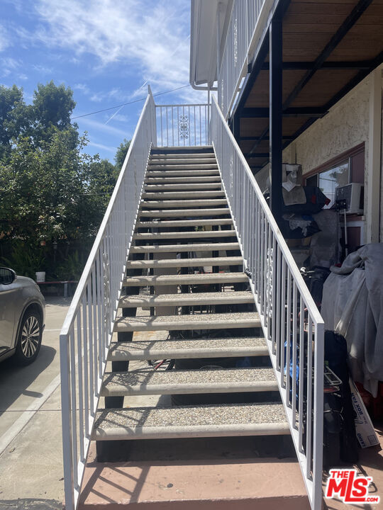Foto del edificio - 849 Garfield Ave