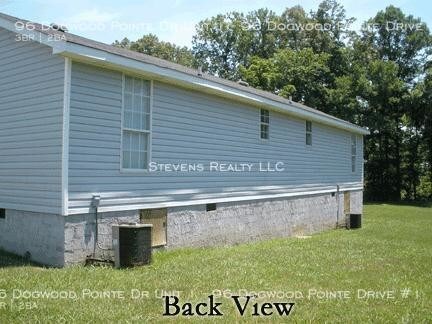 Building Photo - 3 bedroom in Mcminnville TN 37110