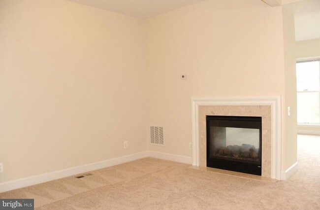 Building Photo - 2492 Terra Cotta Cir