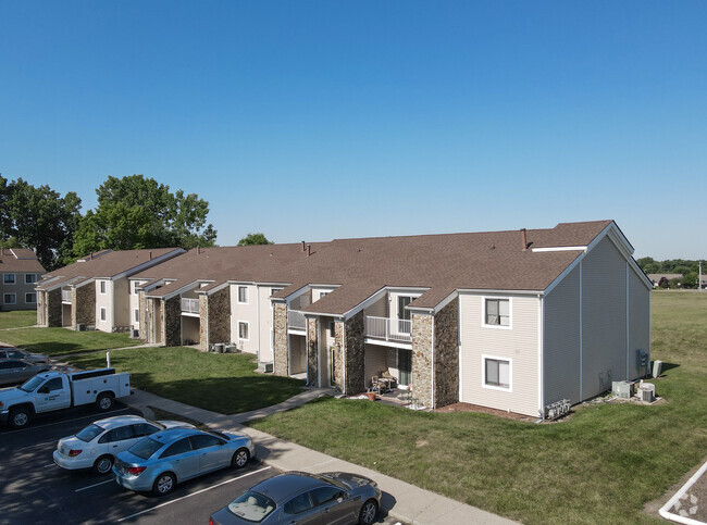 Building Photo - Twyckenham Apartments