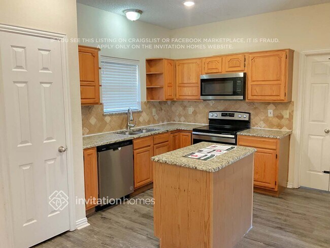 Foto del edificio - 3302 Hunter Cove Dr