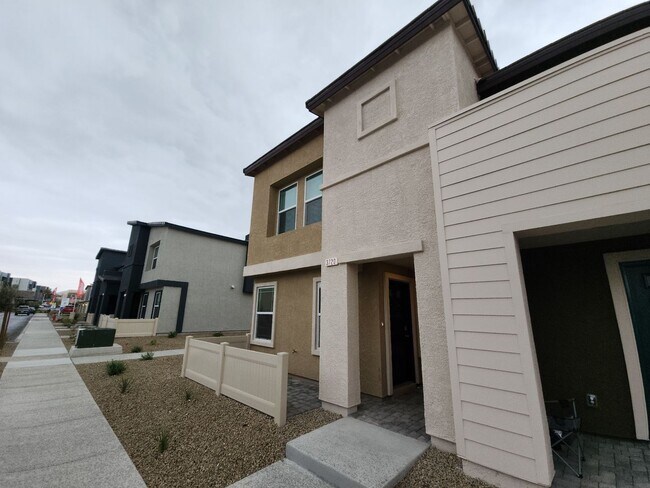 Building Photo - Brand New 2 Story Townhome near Raiders Tr...