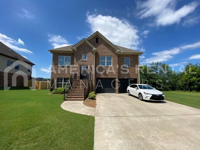 Building Photo - DEPOSIT PENDING!!! Home Available For Rent...