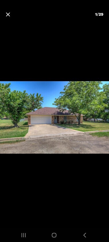 Primary Photo - 954 Georgia Dr