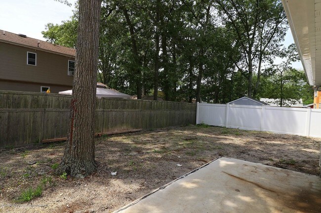 Foto del edificio - 511 Beach Blvd