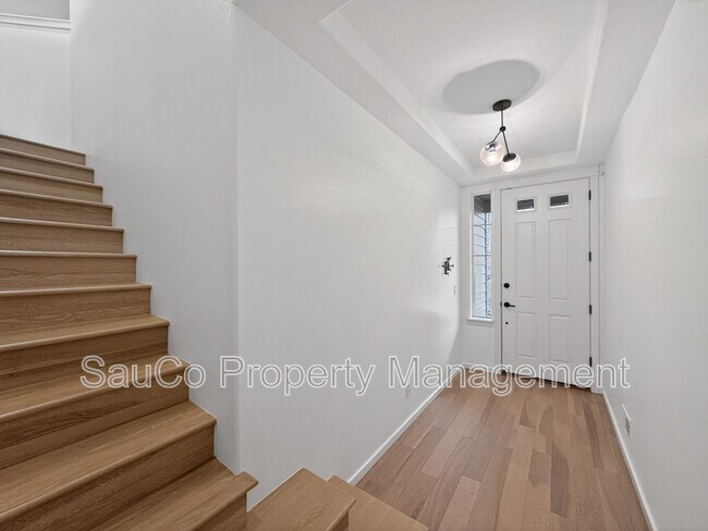 Foto del edificio - 7399 NE Stonewater St