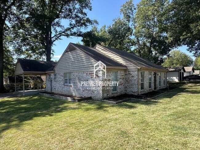 Foto del edificio - 5393 Banbury Ave