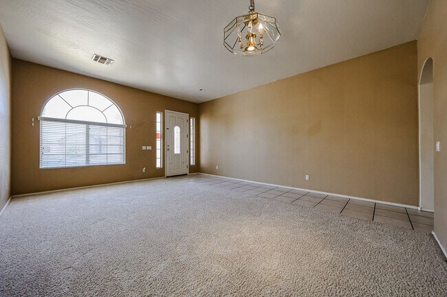 Foto del edificio - Charming 4BD, 2BA home in Chandler!