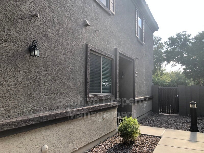 Photo - 1255 S Rialto