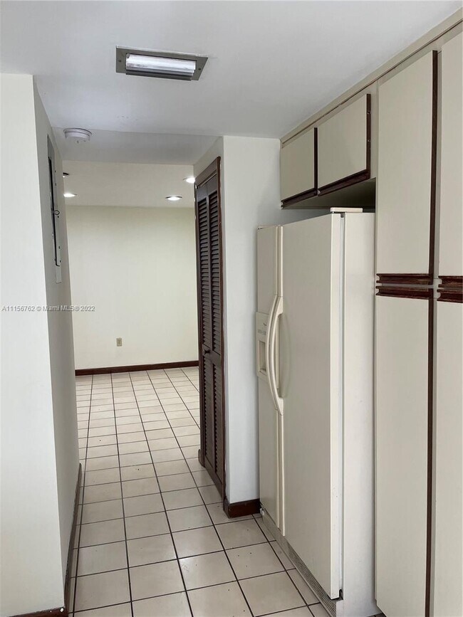 Foto del edificio - 4202 SW 4th St