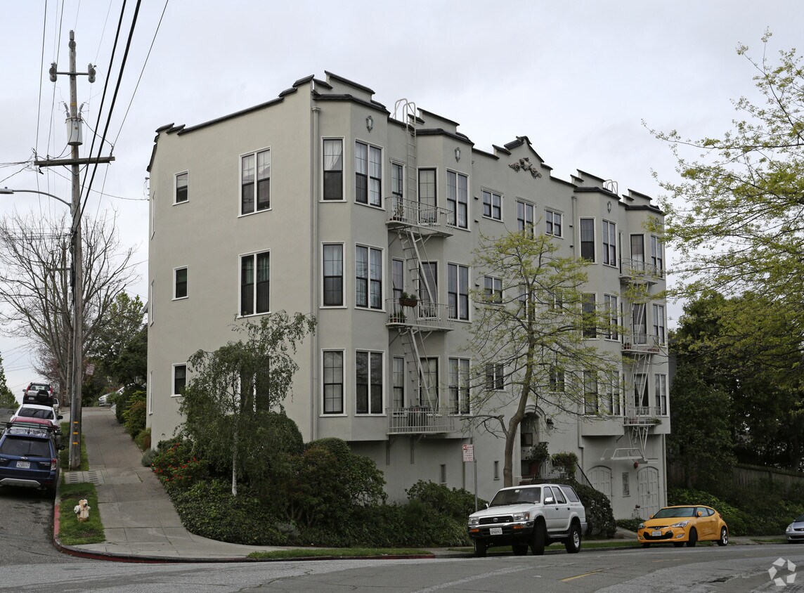 Foto principal - 287 Mather St