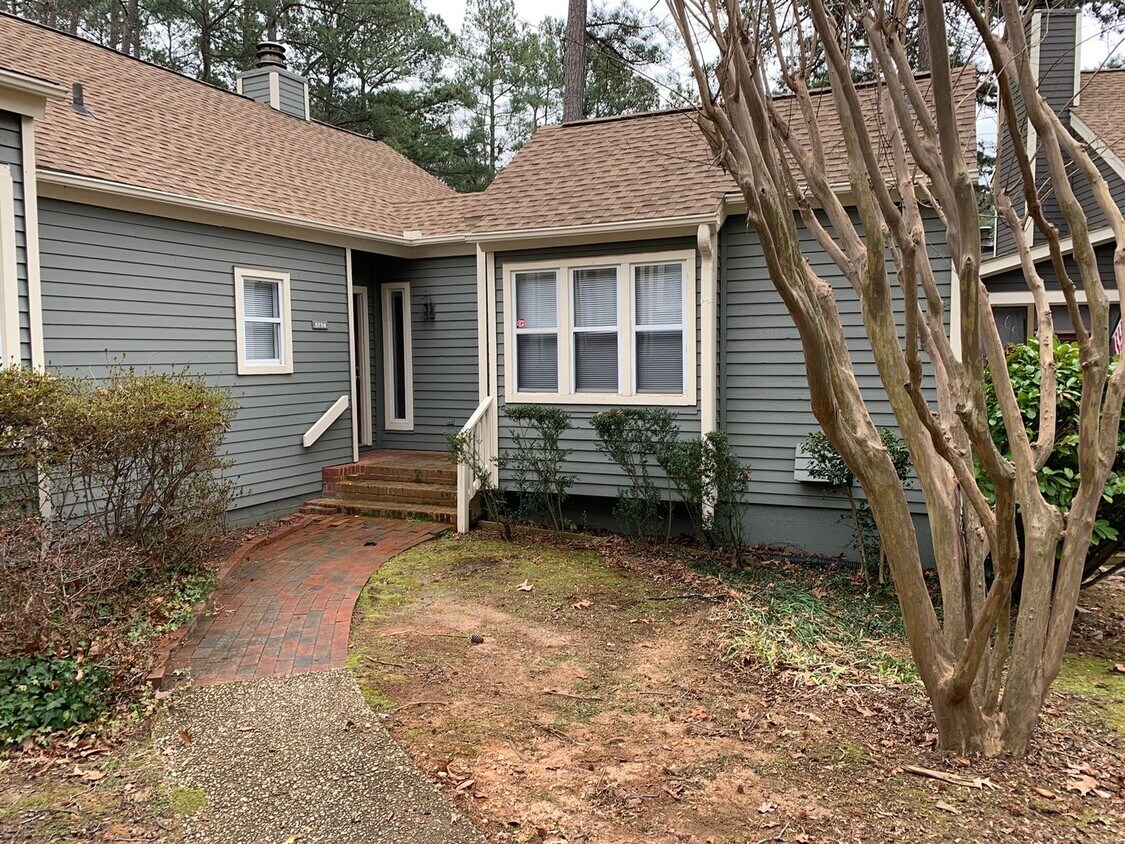 5738 Sentinel Dr, Raleigh, NC 27609 House Rental in Raleigh, NC