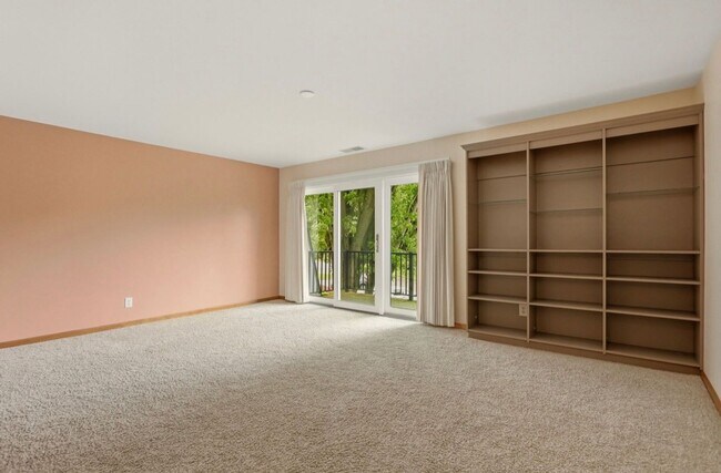 Foto del edificio - 2 Bedroom, 1.5 Bath Condo for Rent!