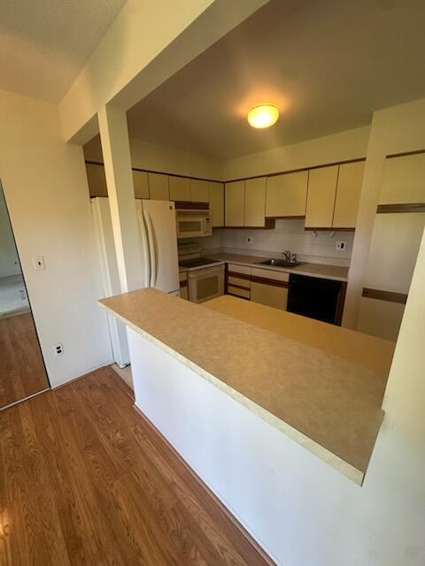 Building Photo - 7310 Woodview St