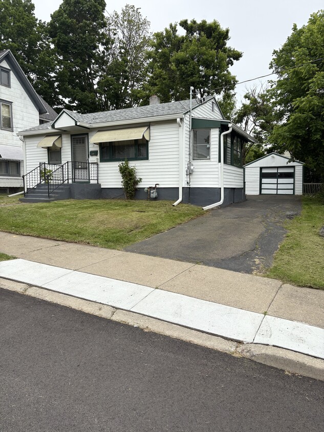 Primary Photo - 31 Mulberry St