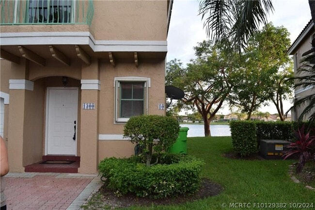 Building Photo - 1300 NW 126th Ave