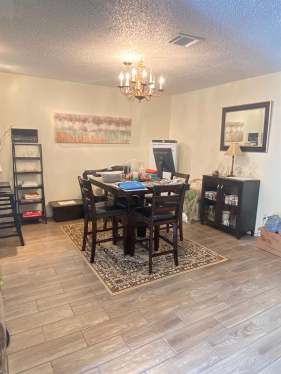 666 W Country Grove Cir, Pearland, TX 77584 Condo for Rent in Pearland, TX