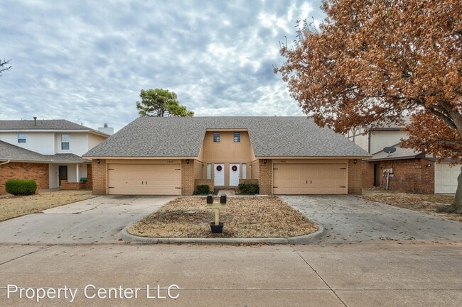 Building Photo - 2 br, 2.5 bath House - 11608 Surrey Hills ...
