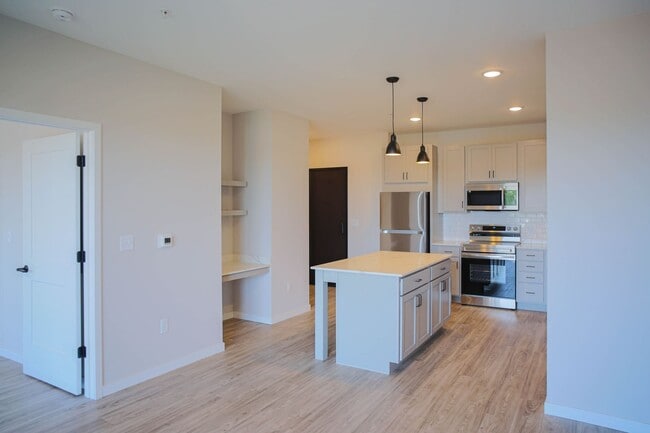 Interior Photo - B7 Flats