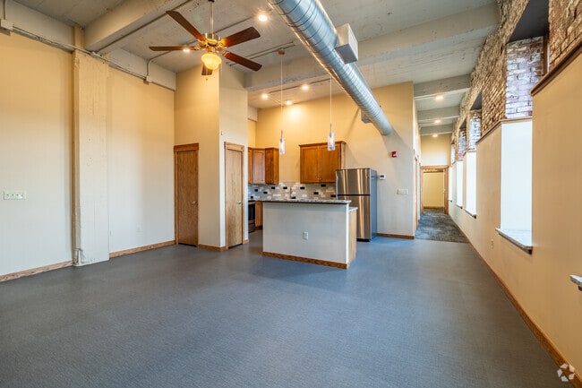 2Br, 2Ba - 1068Sqft - Livingroom - Kansas Avenue Lofts