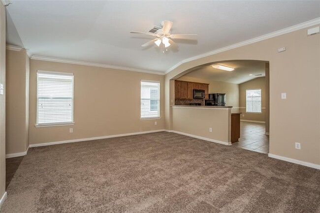 Building Photo - 26614 Marble Falls Bend