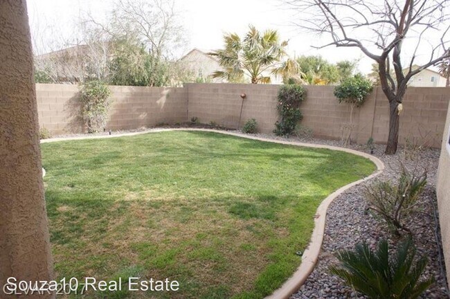 Building Photo - 4 br, 3 bath House - 7726 Golden Peak Ct