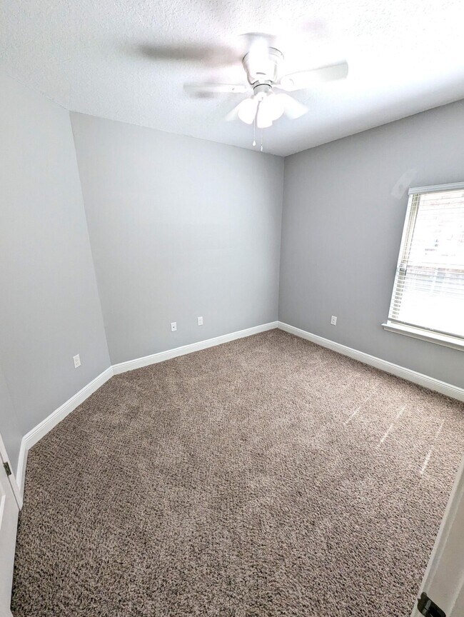 Foto del edificio - 1759 Brantley Dr