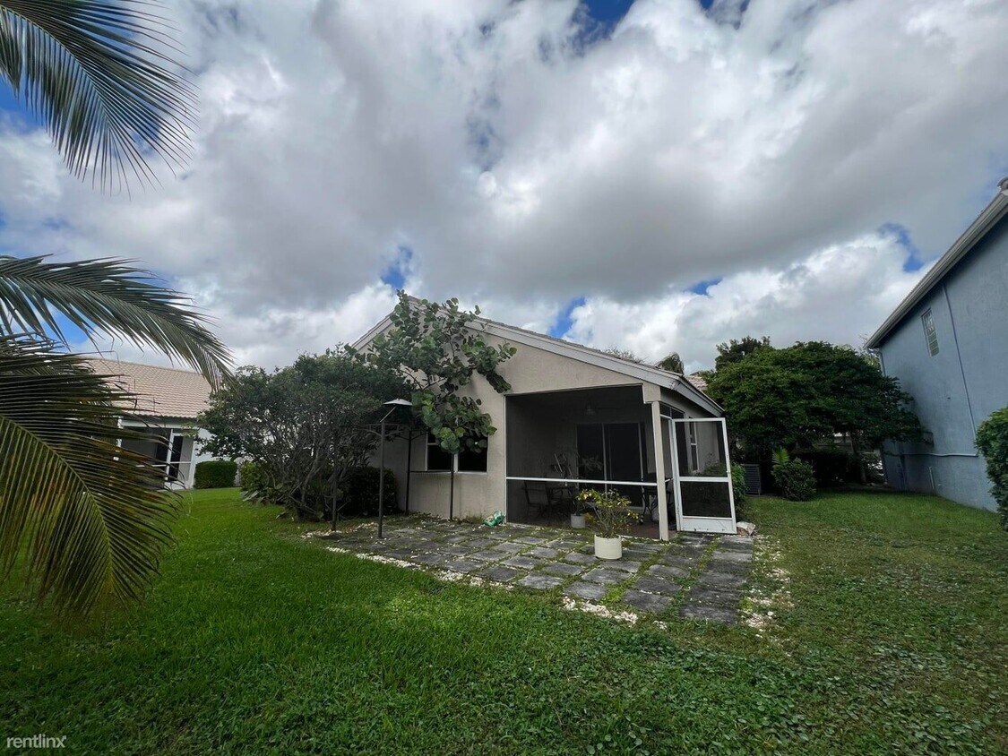 3 br, 2 bath House 4000 Sea Grape Cir House Rental in Delray Beach