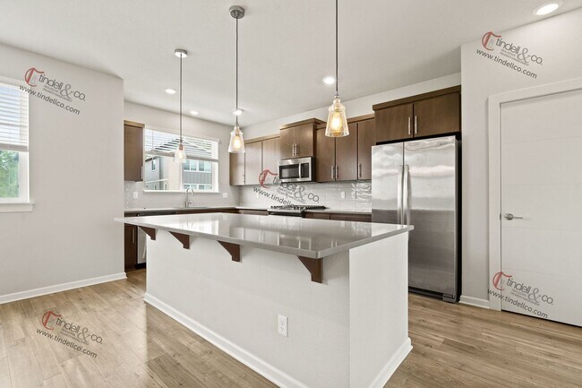 Building Photo - Sleek 3BR, 3.5BA Smart Home on Quiet Corner Lot – Don’t Miss This Happy Valley Gem!