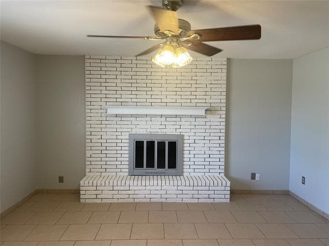 Building Photo - 858 Vista Ln