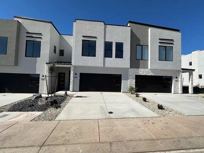Building Photo - 919 Willow Bnd Dr