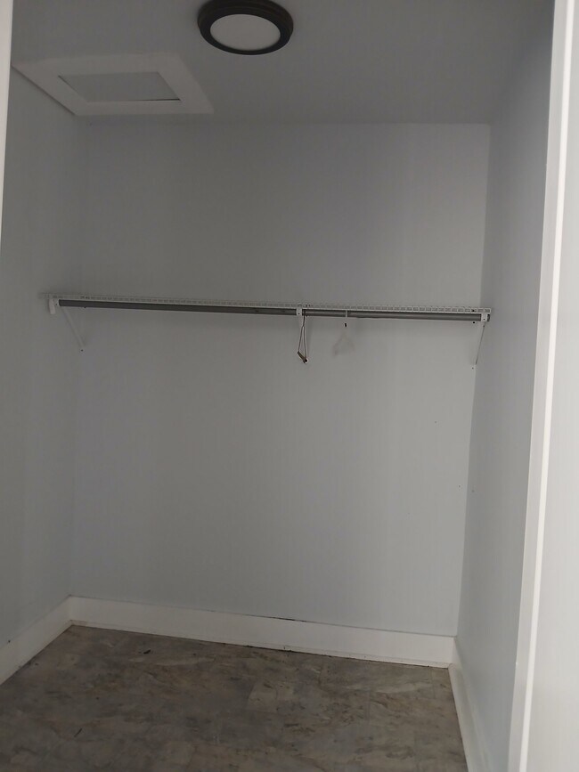 Foto del edificio - 406 Voorhies St