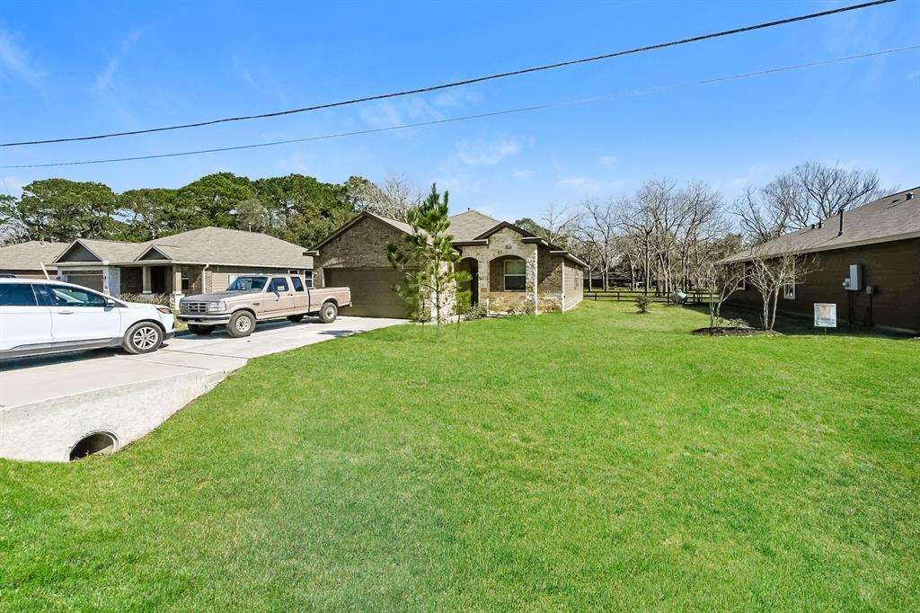 6735 Blimp Base Rd, Hitchcock, TX 77563 House Rental in Hitchcock, TX