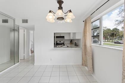 Building Photo - 8027 Lagos De Campo Blvd