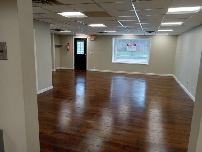 Foto del edificio - 606 State St