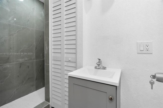 Foto del edificio - 1402 NW 19th St