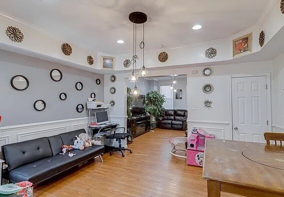 Foto del edificio - 1305 Gorsuch Ave